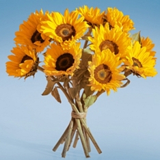 Classic British Sunflower Bouquet                                                                                               