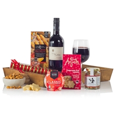 http://s7e5a.scene7.com/is/image/waitrose/FloristGiftsProductPod/803111_a_tray-of-christmas-treats?