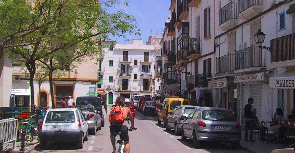 Komm an Land: Ibiza auf einen Blick