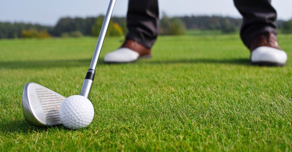 Nachtgolf im Emirates Golf Club (Faldo Course) 