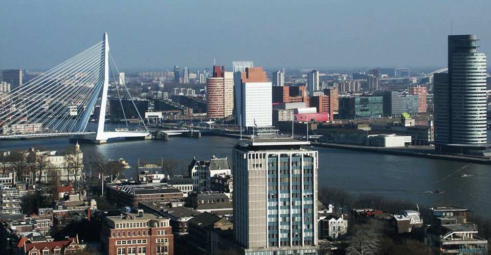 Exklusiv: Panoramafahrt durch Rotterdam mit der historischen Straßenbahn 