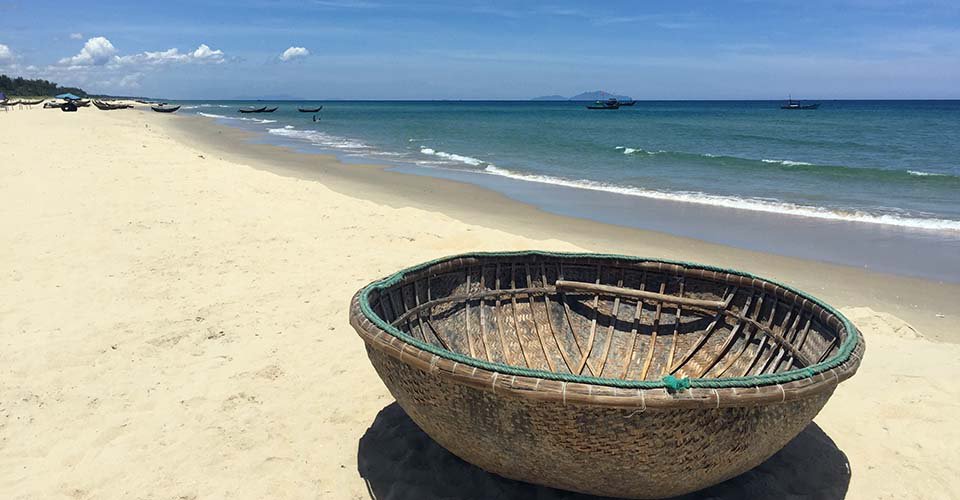 Bucht von Halong und Bay-Chay-Markt 