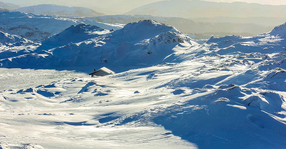 Schneeschuhwanderung auf dem Berg Ulriken