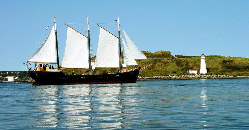 Mit dem Dreimaster durch die Bucht von Halifax