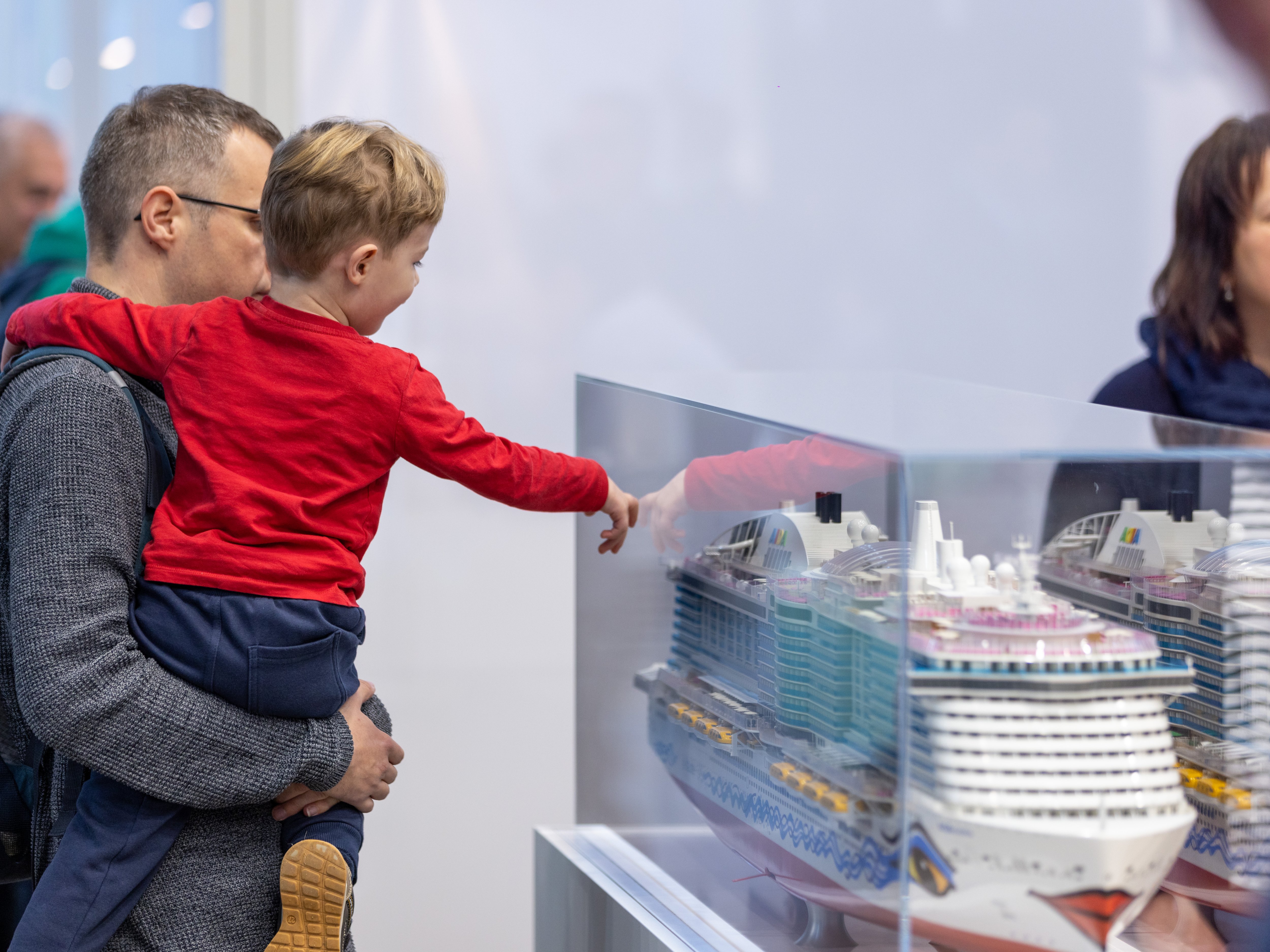 AIDA Modellschiff auf der Messe Stuttgart