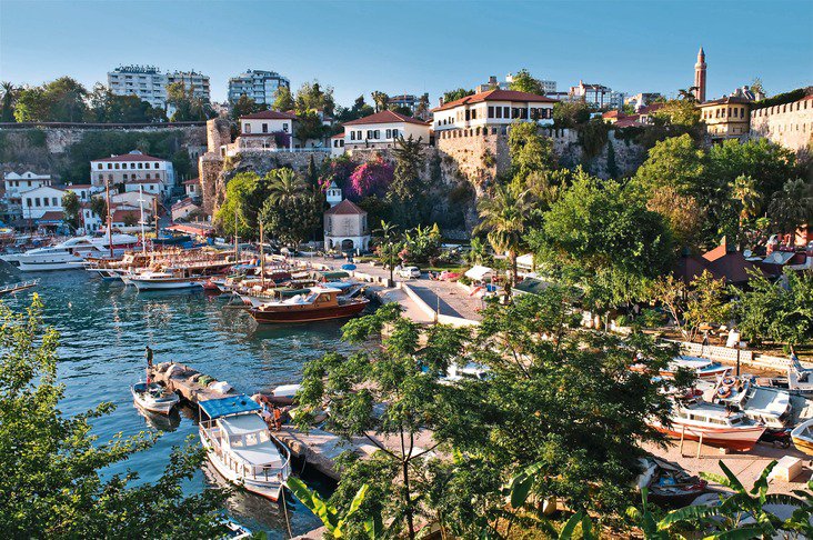 B3C9RC Waterfront Boat Basin Antalya Turkey