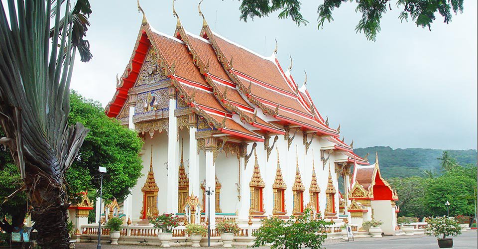 Phukets bedeutendster Tempel und Thailändische Tänze