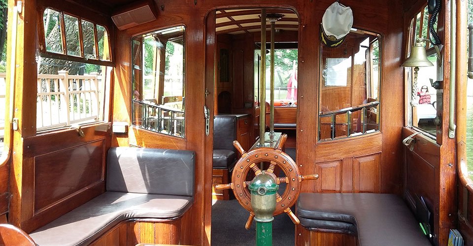Mit Bimmelbahn und Boot durch Riga