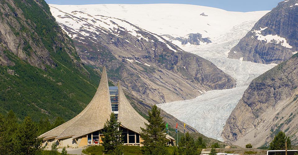 Schöne Aussichten auf Fjord und Gletscher