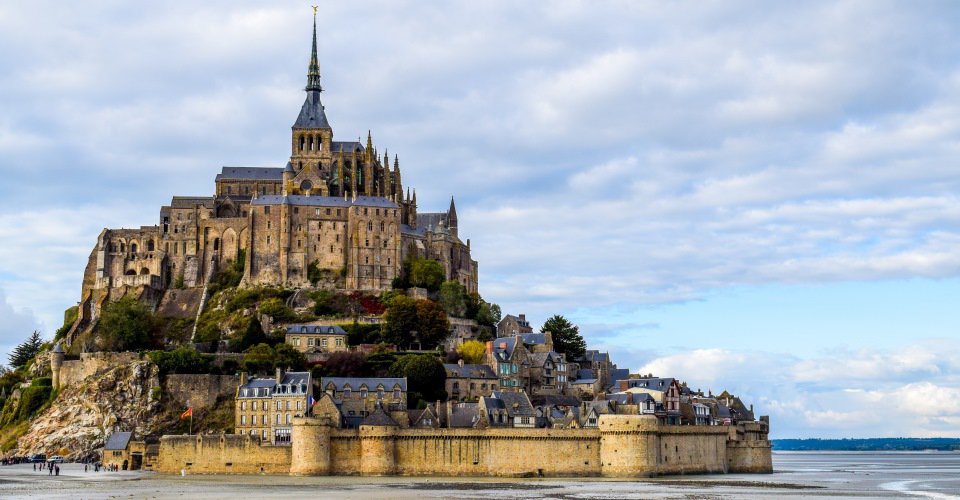 Architektonisches Juwel: Abtei Mont-Saint-Michel