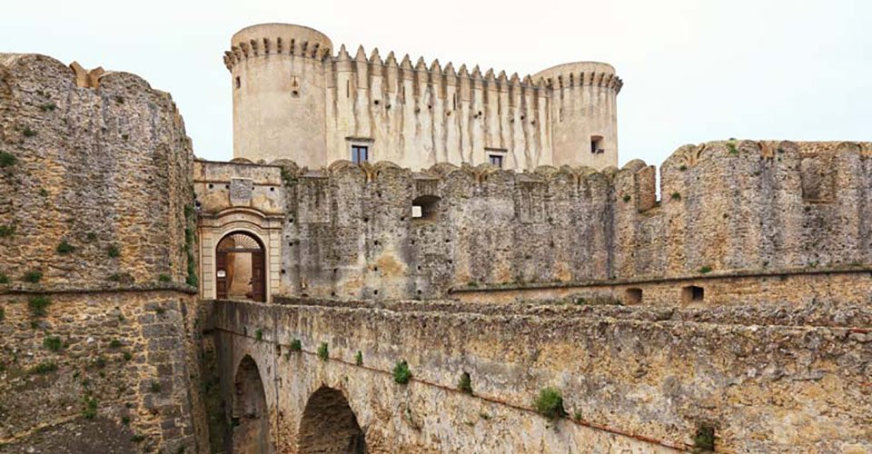 castle of santa severina