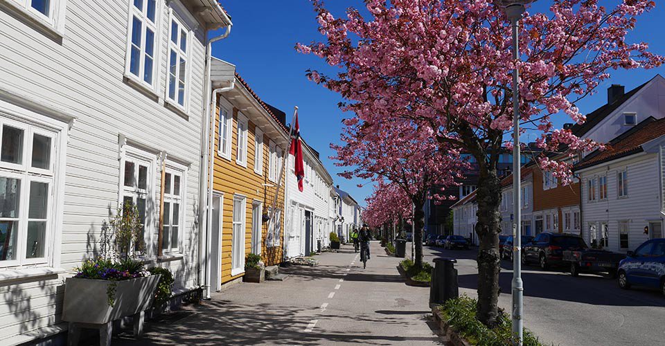 Abendlicher Spaziergang durch Kristiansand & Weinverkostung
