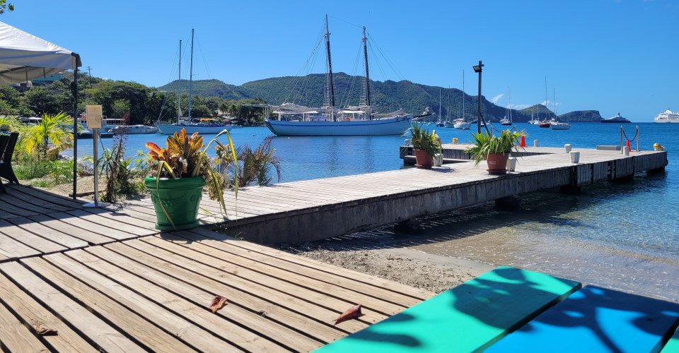 Mit dem Katamaran zum Princess-Margaret Strand auf Bequia