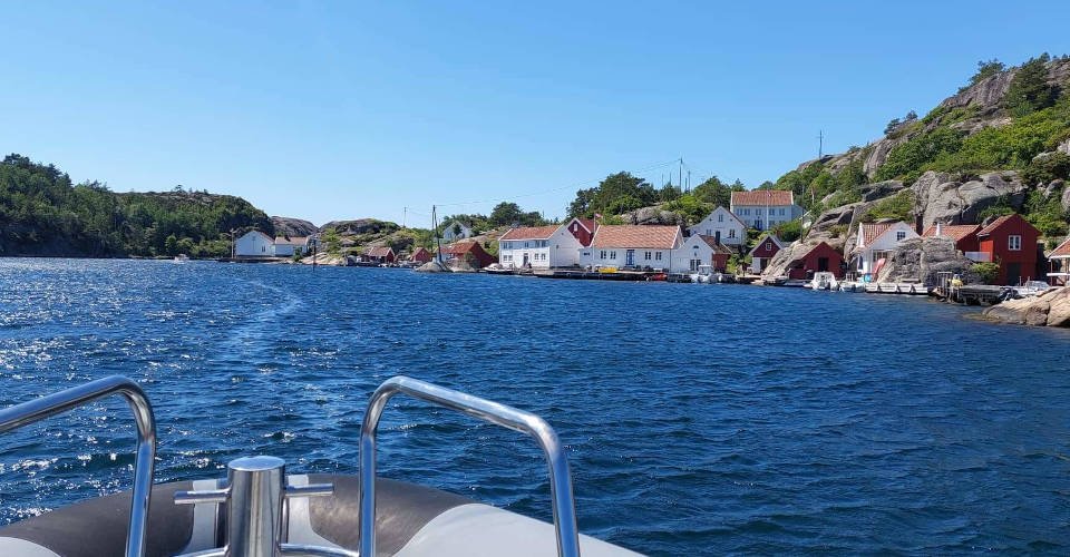 Action & Natur: RIB-Boot-Abenteuer und Inselwanderung