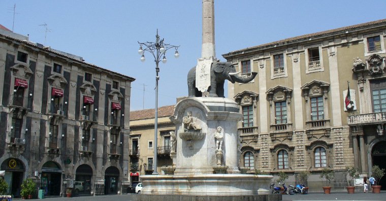 Spaziergang durch Catania und sizilianische Köstlichkeiten