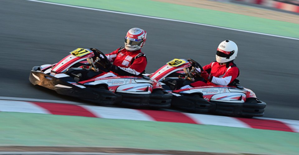 Go-Kart Abenteuer auf dem Bahrain International Karting Circuit