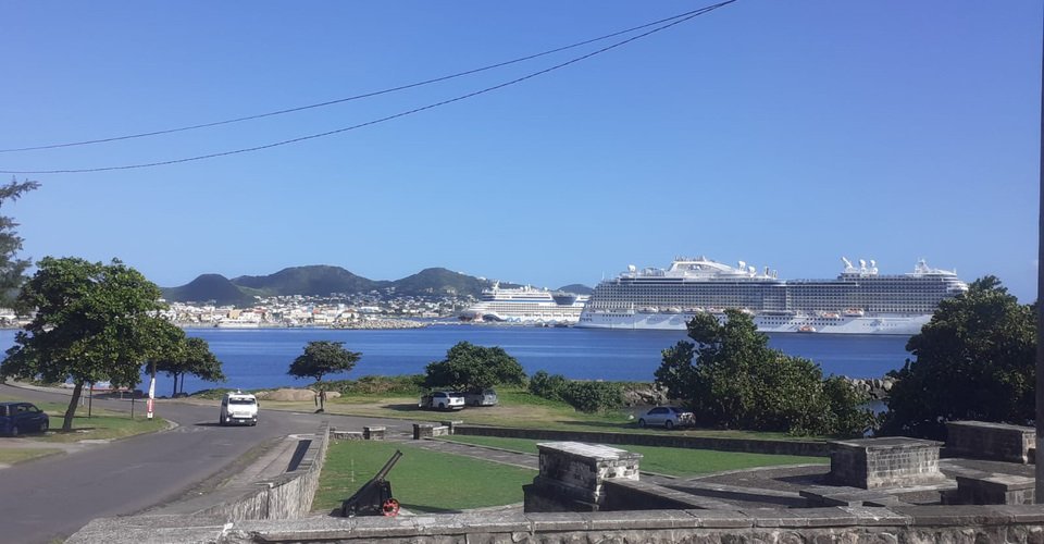 St. Kitts Shuttle Bus