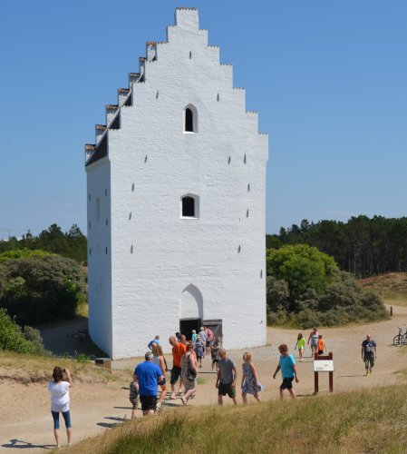 Skagen entspannt - Stadtspaziergang, Sandkirche 