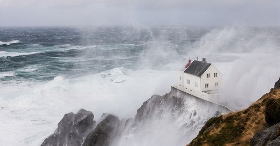 Mit dem Boot Måløy's Leuchttürme entdecken