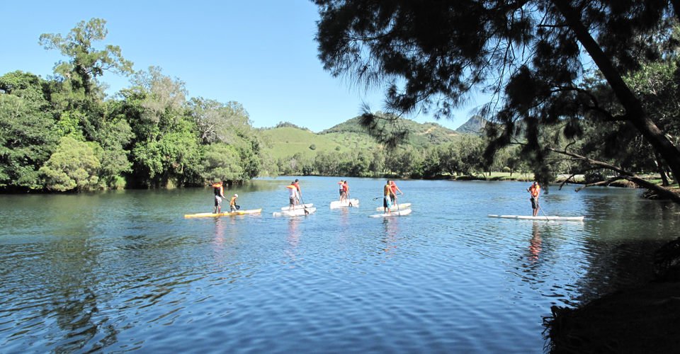 Stand-Up-Paddling auf dem Fluss Dumbea 