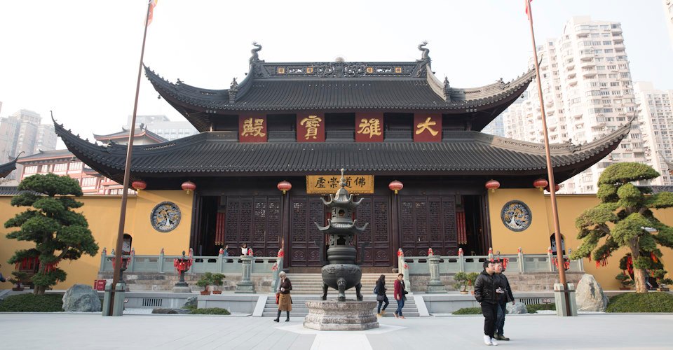 Shanghais Kontraste: Yu-Garten, Jade Buddha-Tempel und JinMao-Turm