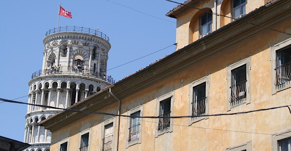 Hinauf auf den Schiefen Turm von Pisa