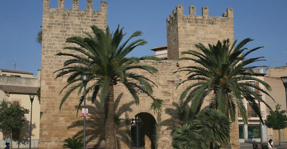 Bezauberndes Alcudia & Weinverkostung