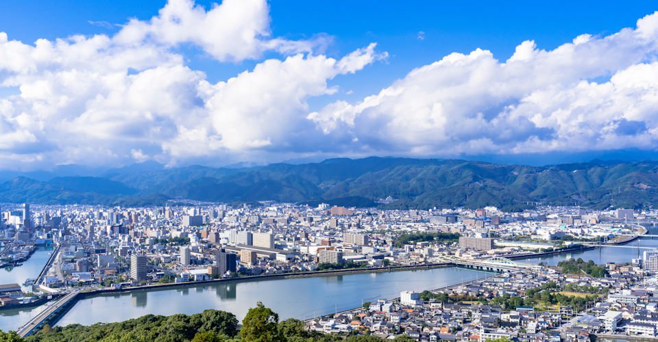 五台山公園展望台より高知市街