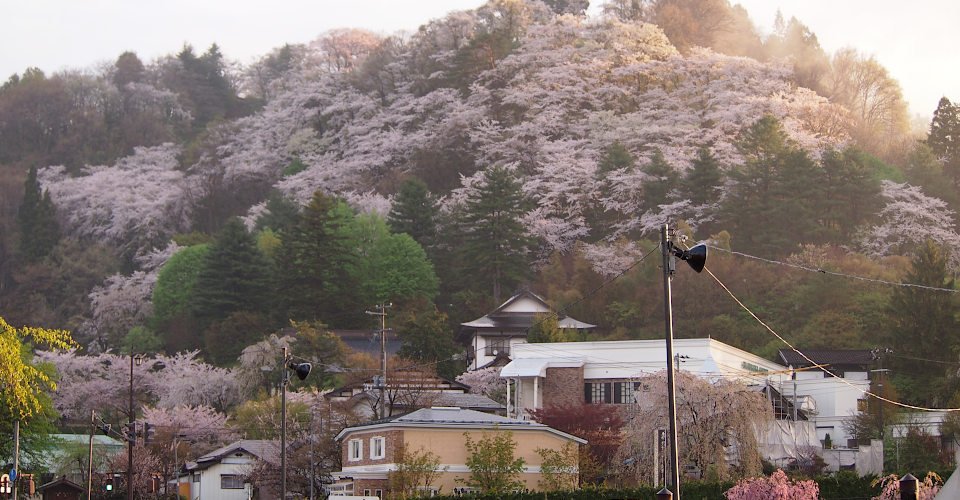 Samurai-Haus, Dakigaeri-Schlucht und Heiße Quellen