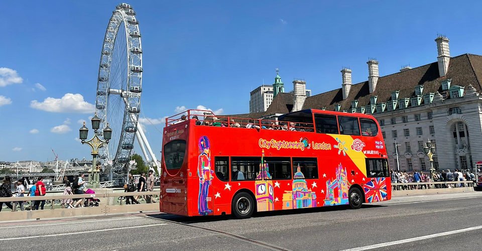 Hop-on-hop-off-Bus in London (24h Ticket)