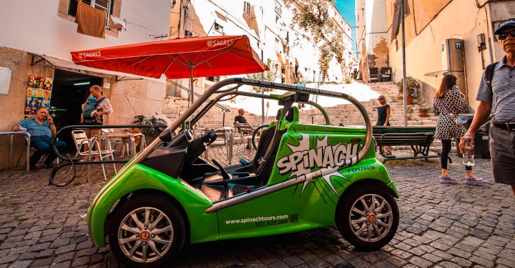 Funchal erleben: Innovativ und Interaktiv im Elektroauto