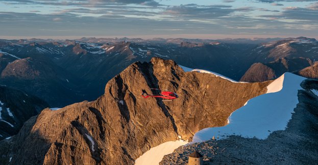 Nordfjordeids Fjordlandschaft aus der Vogelperspektive