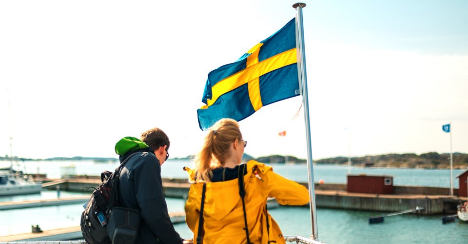 The island Donsö. You'll find beautiful natural landscapes on the island's northern part and right down in the south. Go exploring the winding paths and take in the beautiful views!
