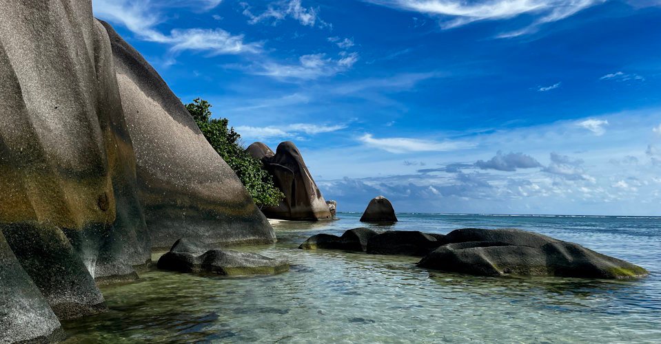 La Digue mit dem offenen Truck erkunden