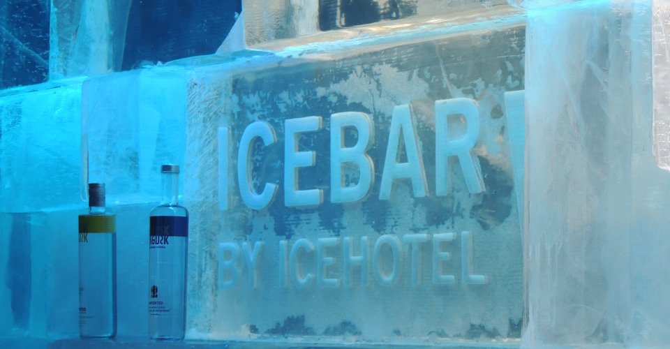 VIP-Tour: Altstadt und Eisbar