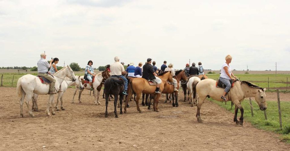 Exklusives Estancia Erlebnis und Ausritt durch die argentinische Landschaft
