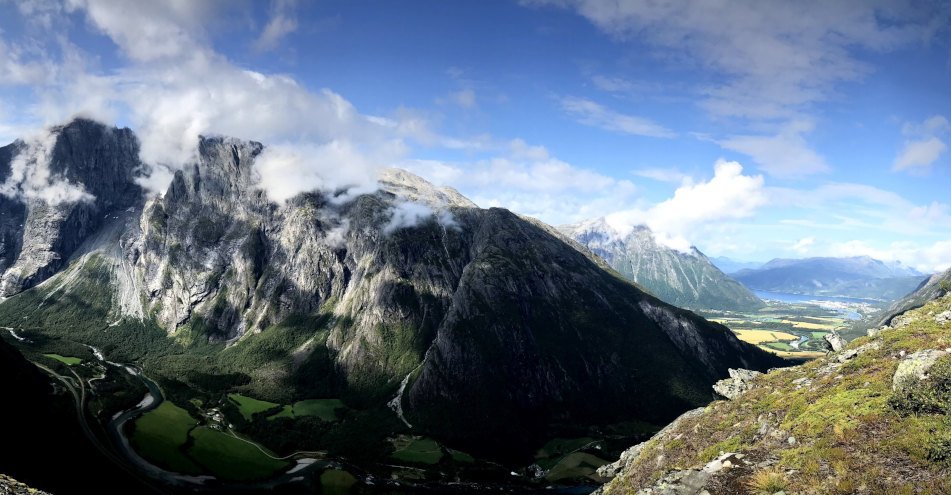 Mit der Seilbahn zu malerischen Aussichten
