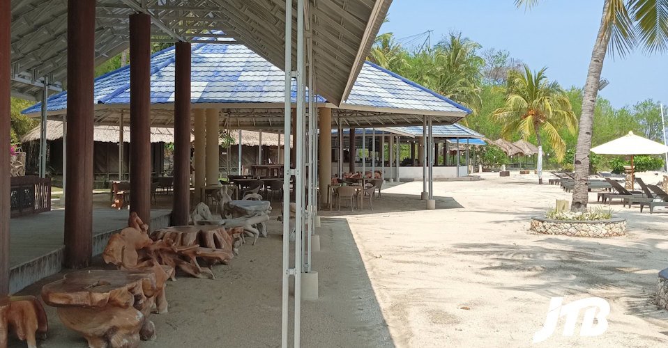 TOUR OPERATOR GATEWAY - Open-air dining pavilion at Sundancer Residences & Villas Lombok