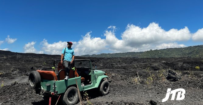 TOUR OPERATOR GATEWAY - Off-Road Jeep Tour Through the Rugged Black Lava Fields of Mount Batur