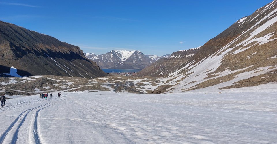 Arktische Herausforderung in der Gletscherlandschaft