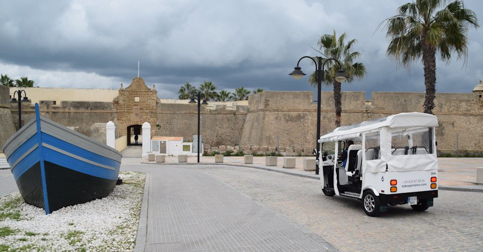 Cádiz per Tuk Tuk entdecken