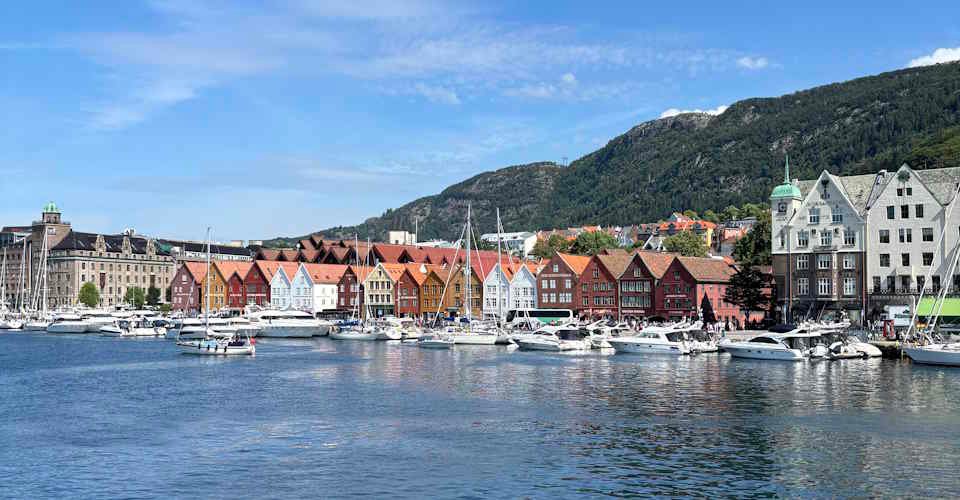 Bergen und Fløi-Bahn