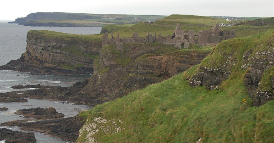 Spektakulärer Giant’s Causeway und Küste von Antrim