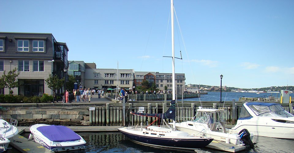 Halifax zu Wasser und zu Land