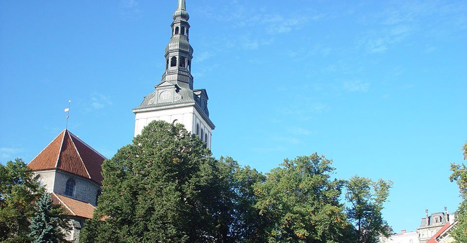 Hop-on-hop-off-Bus in Tallinn (für Kinder bis 6 Jahre)