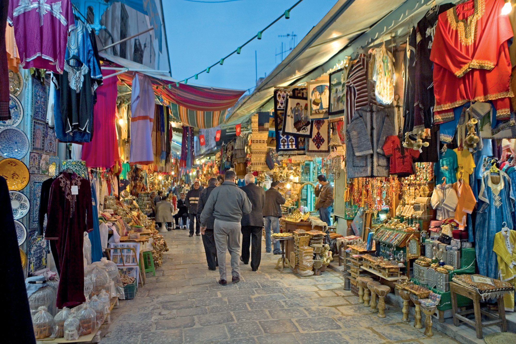 The souks. City of Tunis. Tunisia
// Les souks. Ville de Tunis. Tunisie