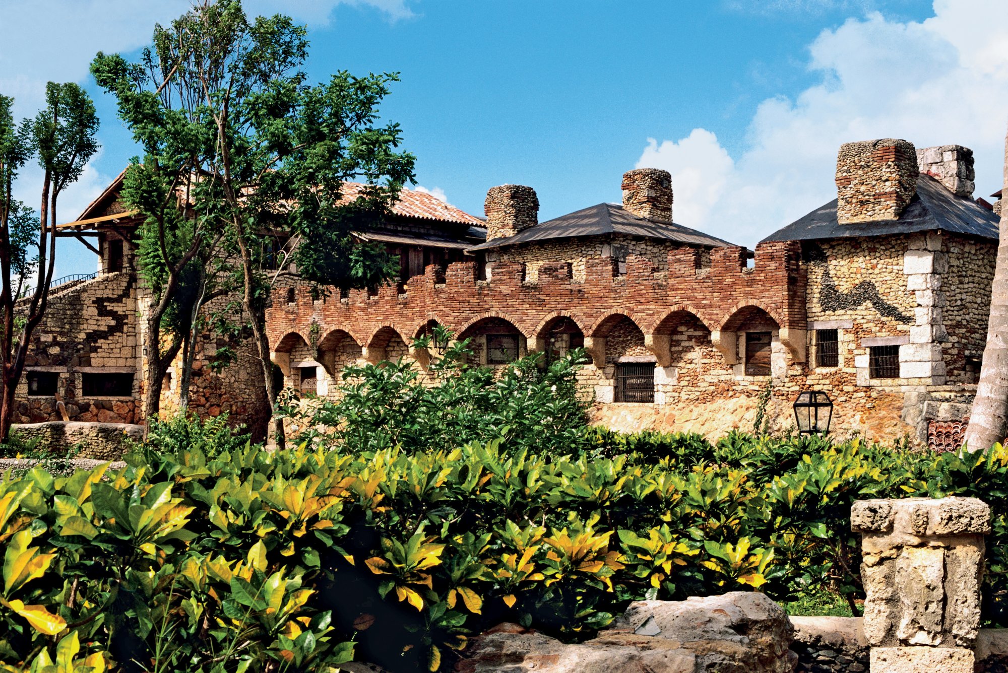 AY4DP3 Caribbean Dominican Republic Romana Alto De Chavon