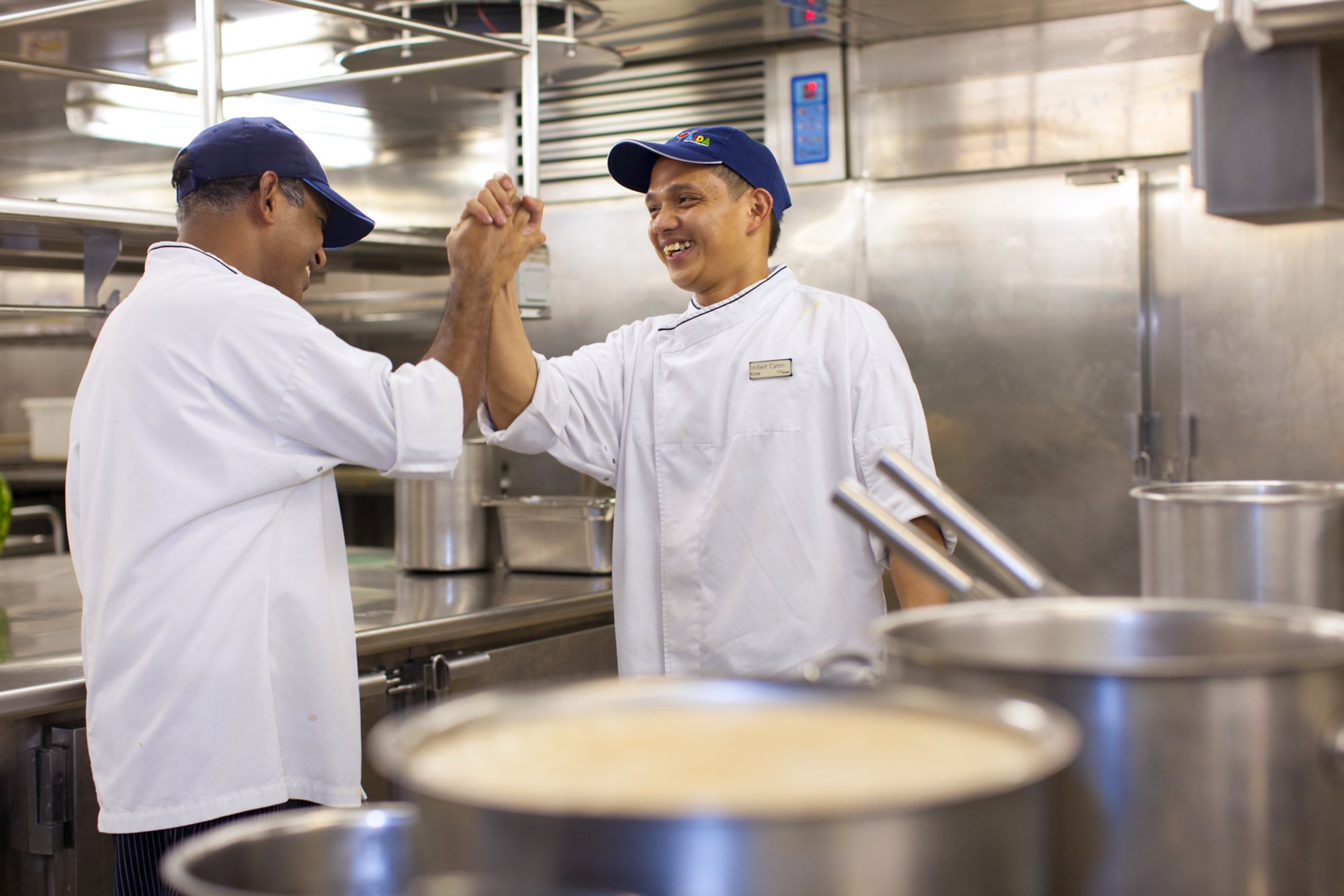 AIDA Crew cohesion in the kitchen