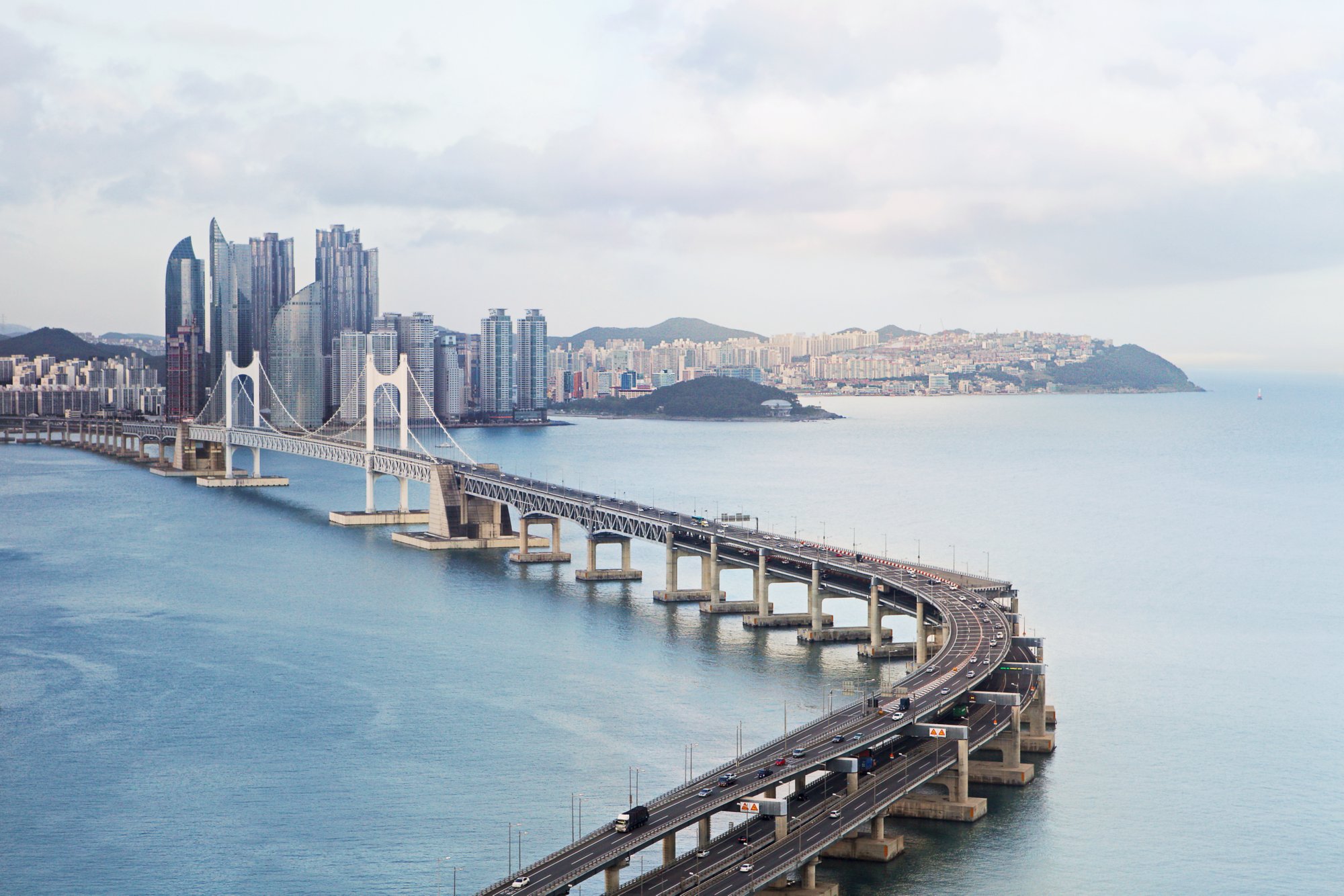 Busan-Diamond bridge