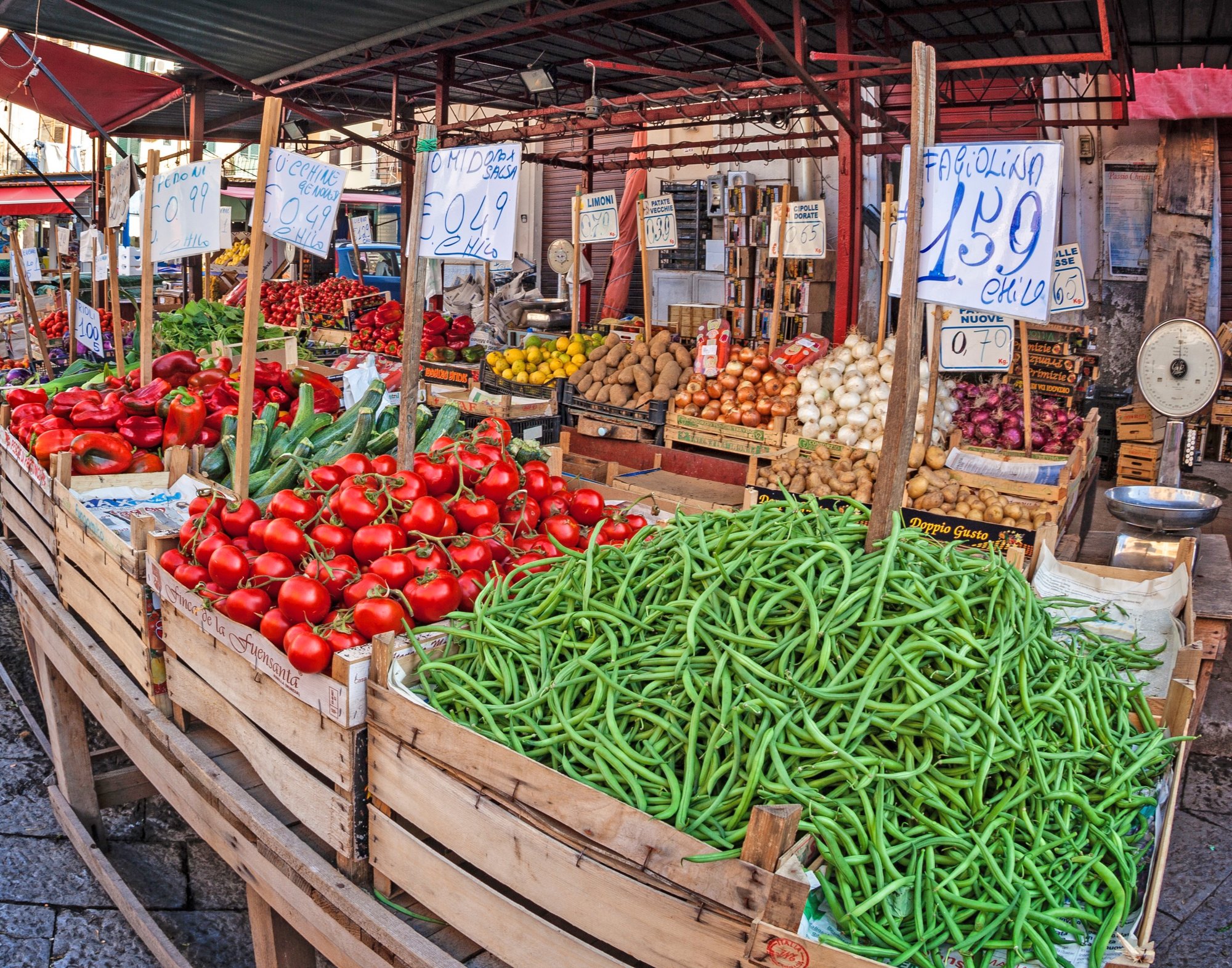 Straßenmarkt in der Altstadt